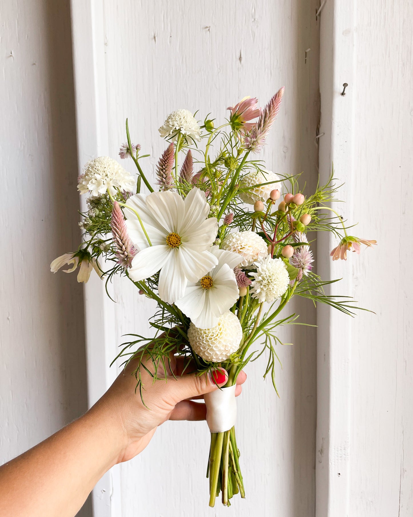 À La Carte Wedding Florals